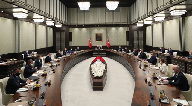 Cumhurbaşkanlığı Kabinesi, yoğun bir gündemle bugün toplanıyor