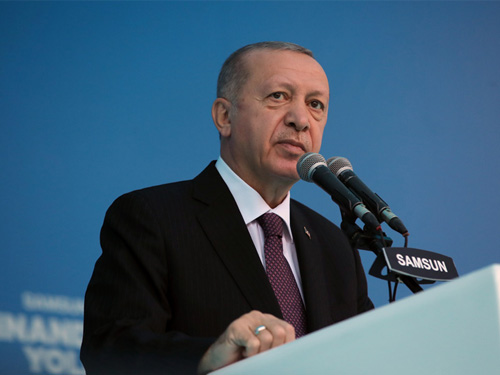“İZMİRLİ KARDEŞLERİMİZİN YARALARINI, SOĞUKLAR VE YAĞIŞLAR BASTIRMADAN SARMAKTA KARARLIYIZ”