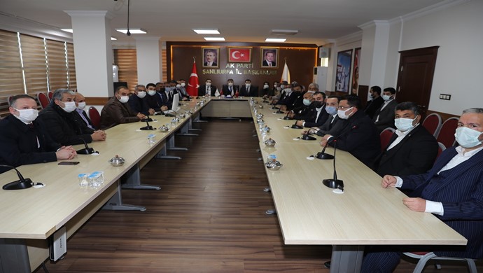 BAŞKAN CANPOLAT’TAN AK PARTİ TEŞKİLATINA “HAYIRLI OLSUN” ZİYARETİ