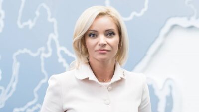Olga Kazakova: Birleşik Rusya, öğretmenler üzerindeki bürokratik yükü azaltmak için çalışmaya devam edecek
