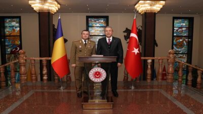 Millî Savunma Bakanı Hulusi Akar, Romanya Genelkurmay Başkanı Orgeneral Daniel Petrescu’yu Kabul Etti