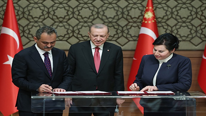 Cumhurbaşkanı Erdoğan, Etik Eğitimi ve Etik Eğitici Yetiştirilmesi İşbirliği Protokolü İmza Töreni’ne katıldı
