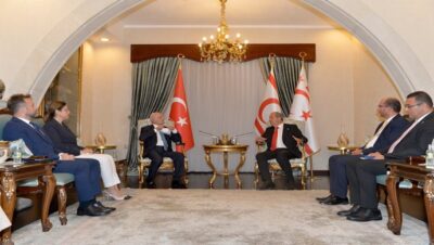 Cumhurbaşkanı Ersin Tatar, Demokrat Parti heyetini kabul etti