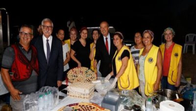 Cumhurbaşkanı Ersin Tatar, Girne Belediyesi’nin düzenlediği 14. Ozanköy Pekmez Festivali’ne katıldı