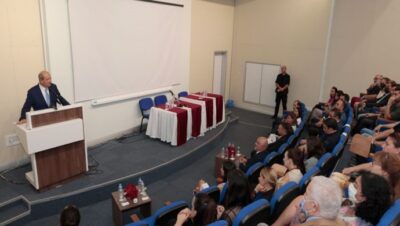 Cumhurbaşkanı Ersin Tatar, Yakın Doğu Üniversitesi’nde düzenlenen Salgın Hastalıklar Sempozyumu’na katıldı