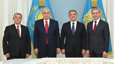 Глава государства встретился с участниками Центрально-Азиатского медиафорума