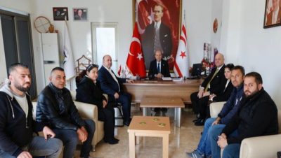 Cumhurbaşkanı Ersin Tatar, Yenierenköy-Dipkarpaz Belediye Başkanı Hamit Bakırcı’yı ziyaret etti