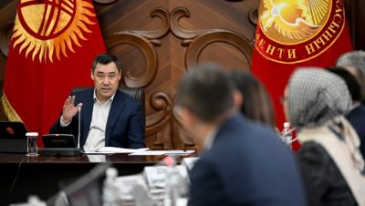 Президент Садыр Жапаров провел совещание по деятельности ЗАО «Кумтор Голд Компани»
