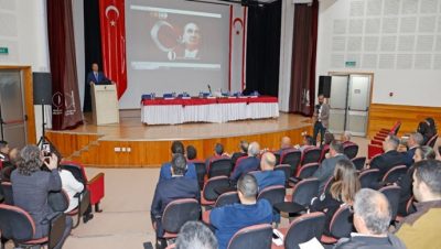 Cumhurbaşkanı Ersin Tatar, Yakın Doğu Üniversitesi’nde düzenlenen “Kıbrıs’ın Deprem Gerçeği ve Yapılması Gerekenler” paneline katıldı