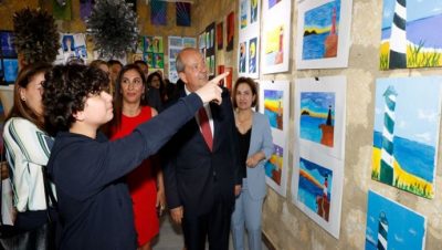 Cumhurbaşkanı Ersin Tatar, TED Kuzey Kıbrıs Koleji’nin düzenlediği resim sergisinin açılışını gerçekleştirdi
