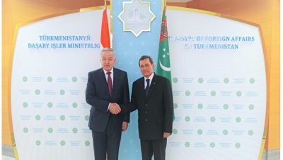 Tacikistan Dışişleri Bakanı’nın Türkmenistan’a resmi ziyareti