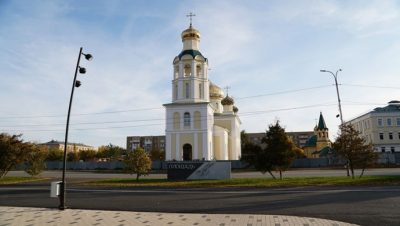 Birleşik Rusya, Orenburg Bölgesi Buzuluk’ta Dostluk Sokağı’nın çevre düzenlemesini yaptı