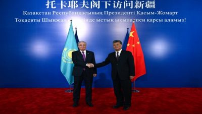 Devlet başkanı, ÇKP Merkez Komitesi Politbüro üyesi ve Çin Halk Cumhuriyeti Sincan Uygur Özerk Bölgesi parti komitesi sekreteri Ma Xingrui ile görüştü