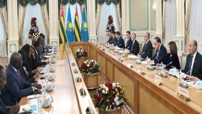Kazakistan ve Togo cumhurbaşkanları genişletilmiş formatta görüşmelerde bulundu