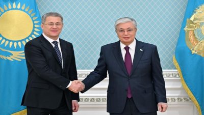 Kassym-Jomart Tokayev, Başkurdistan Cumhuriyeti Devlet Başkanı Radiy Habirov’u kabul etti