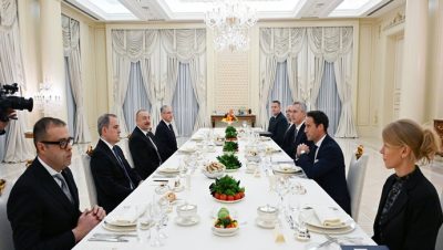İlham Aliyev, akşam yemeğinde NATO Genel Sekreteri ile geniş kapsamlı bir toplantı yaptı