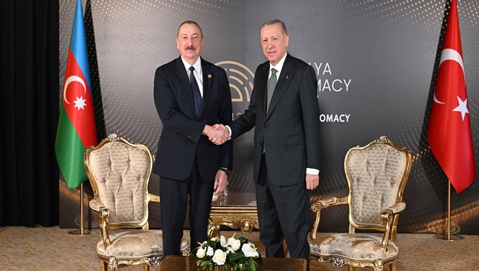 Antalyada Azərbaycan Prezidenti İlham Əliyevin Türkiyə Prezidenti Rəcəb Tayyib Ərdoğan ilə görüşü keçirilib